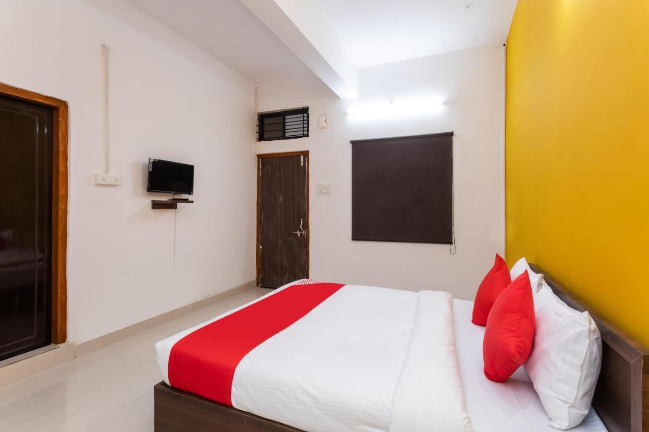 Oyo Hotel Convivial Paradise Shamsgarh Ngoại thất bức ảnh