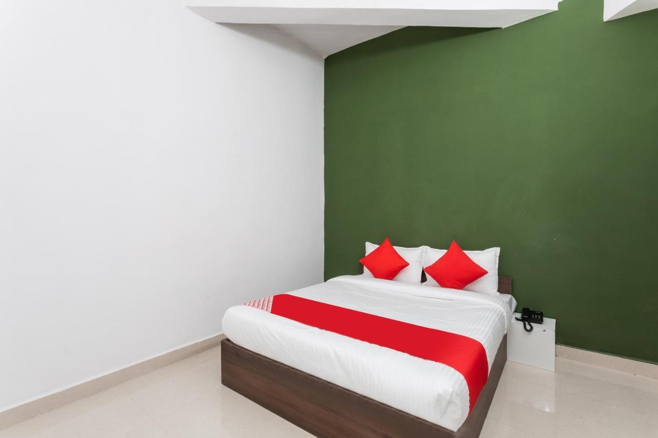 Oyo Hotel Convivial Paradise Shamsgarh Ngoại thất bức ảnh