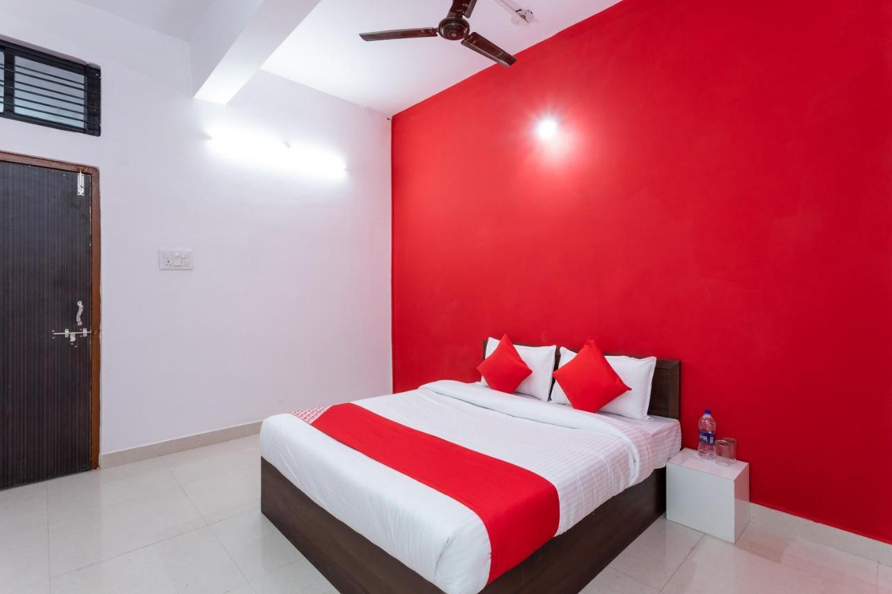 Oyo Hotel Convivial Paradise Shamsgarh Ngoại thất bức ảnh