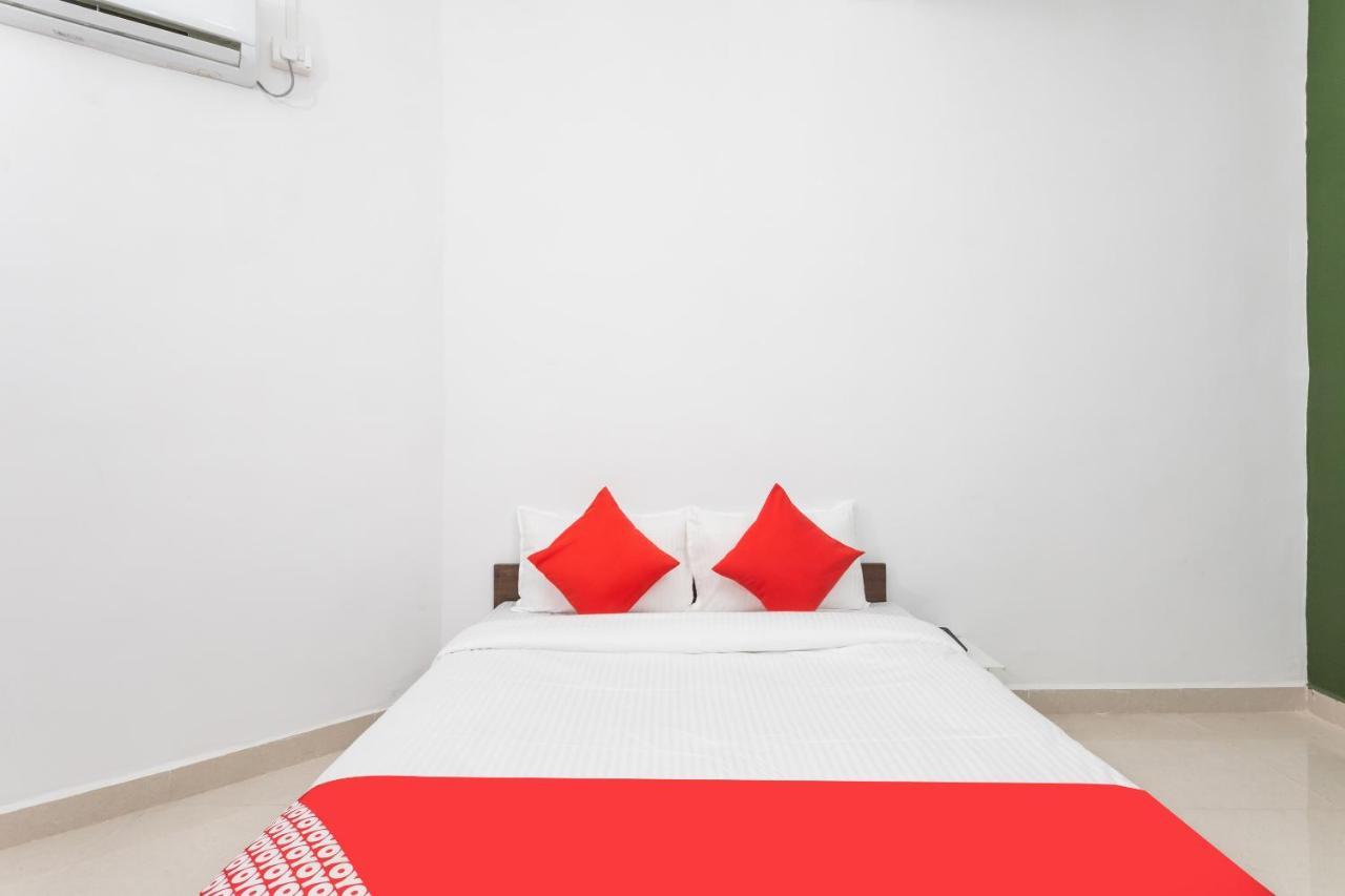 Oyo Hotel Convivial Paradise Shamsgarh Ngoại thất bức ảnh